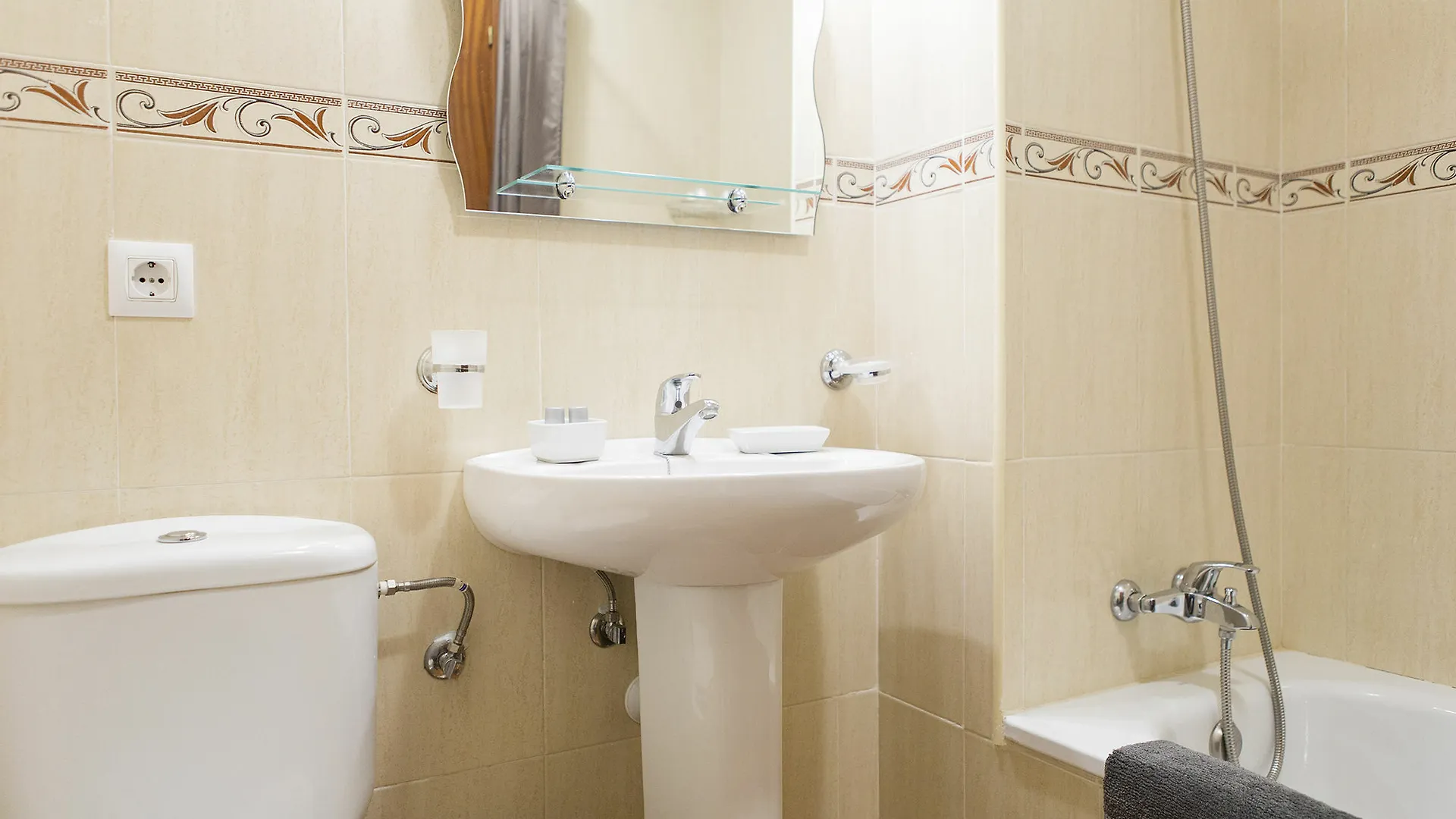 Hello Malaga Flat Delicias Apartment Spain